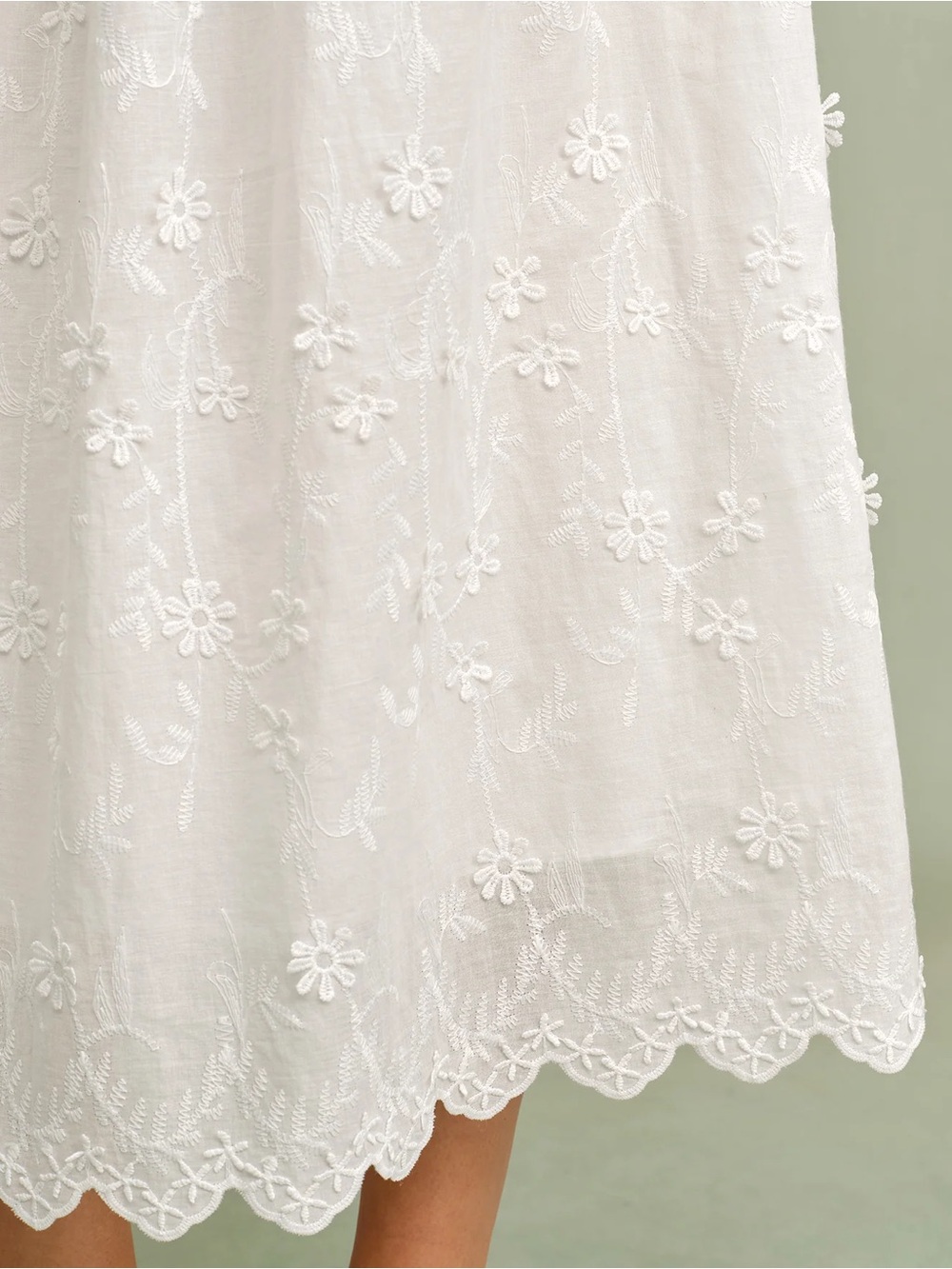 Rihoas White Round Neck Floral Midi Dress - Picture 4 of 9